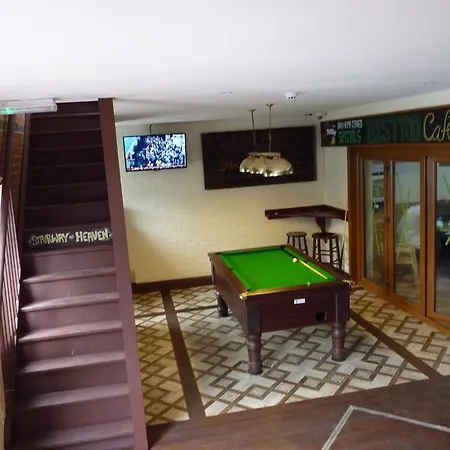 Shanahans With Sports Bar Bed & Breakfast